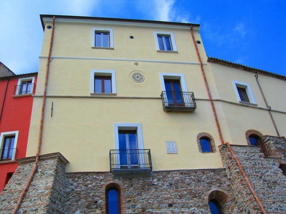 Relais Hotel Palazzo Castriota Corigliano Calabro Kültér fotó
