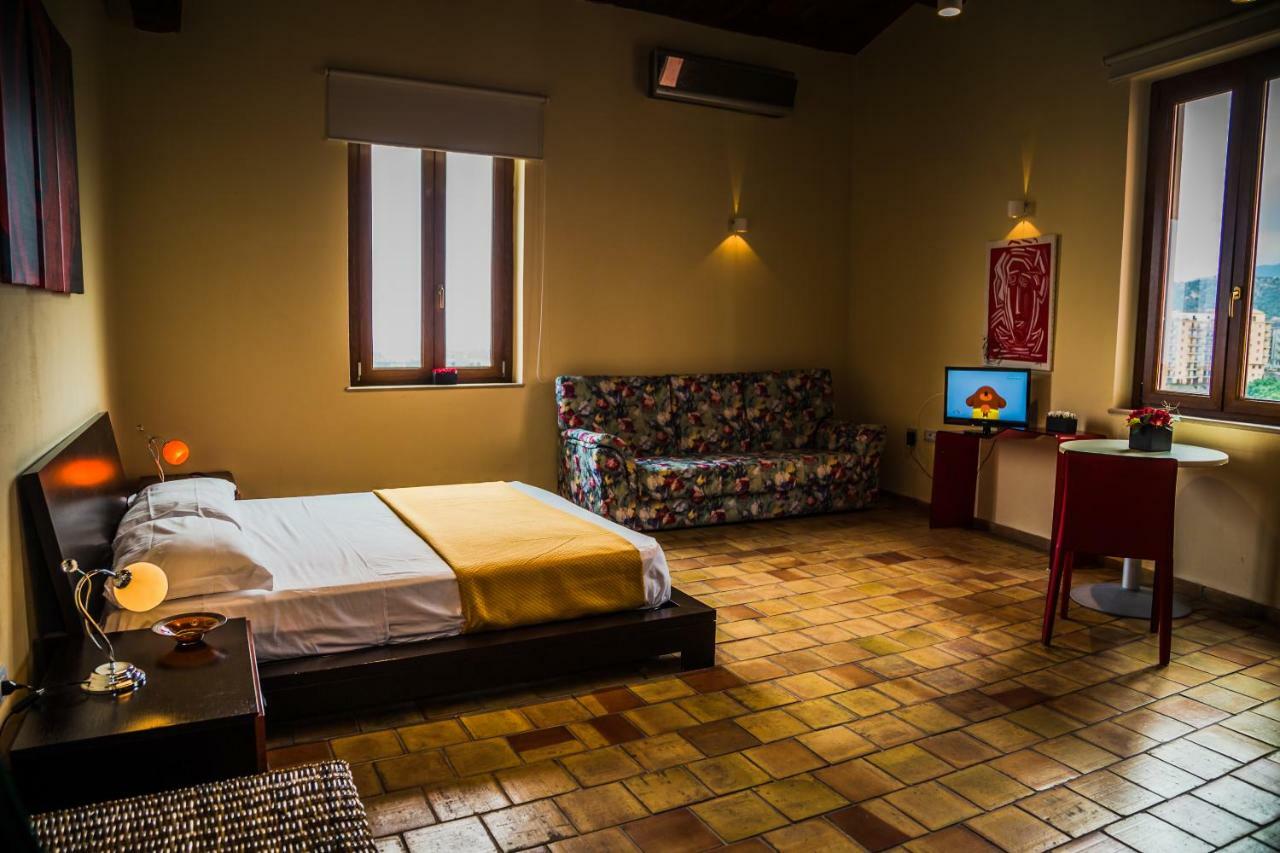 Relais Hotel Palazzo Castriota Corigliano Calabro Kültér fotó